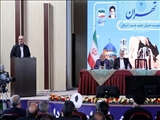 نگفتیم مذاکره نمی‌کنیم، اما قرار نیست مقابل قلدرها سر خم کنیم
