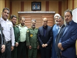 دیدار سرپرست فرمانداری اسلامشهر و اعضای شورای تامین شهرستان با فرمانده مرکز آموزش تیپ حضرت امیر(ع) نهاجا
